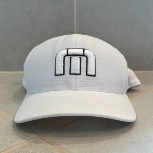 Travis Mathew’s Flex Fit hat